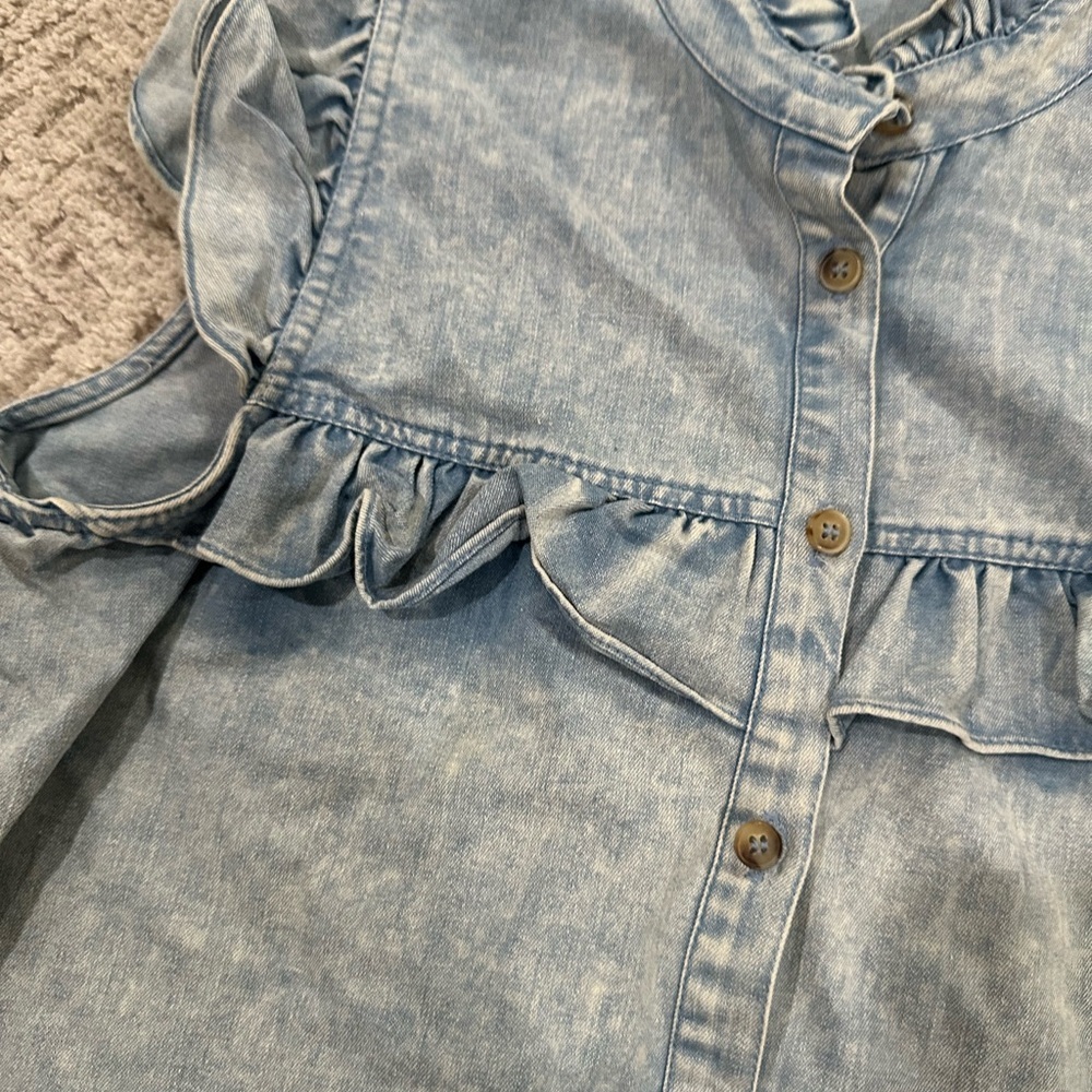 Entro Denim Blue Ruffle Button-Down Dress Fits like a 6 - Picture 6 of 13
